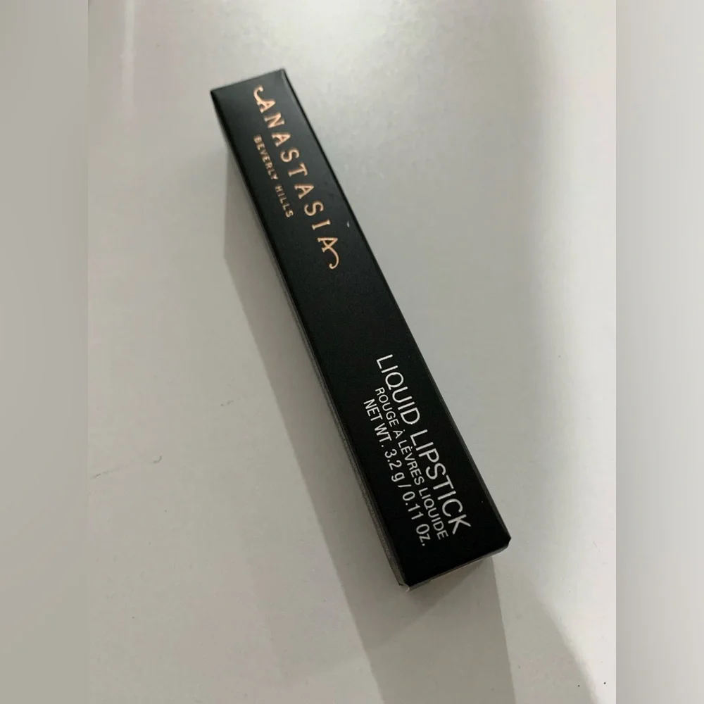Anastasia Beverly Hills Smudge-Proof Matte Liquid Lipstick Ashton Full Size NWT - Picture 12 of 12
